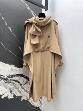 BURBERRY 25S TRENCH COAT 121
